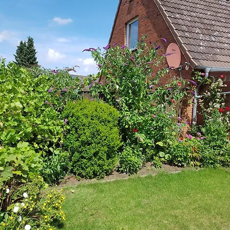 Im Kanalblick * Osterrönfeld