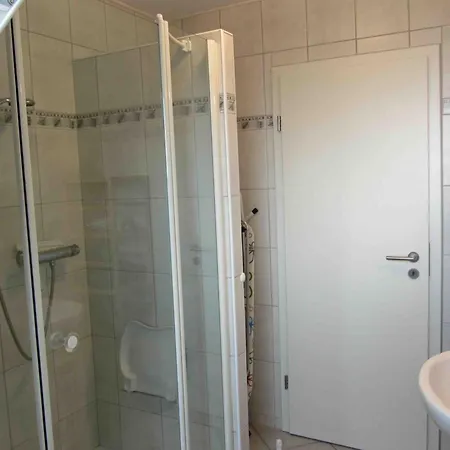 Im Kanalblick Osterrönfeld