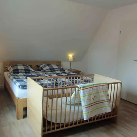 Im Kanalblick * Osterrönfeld